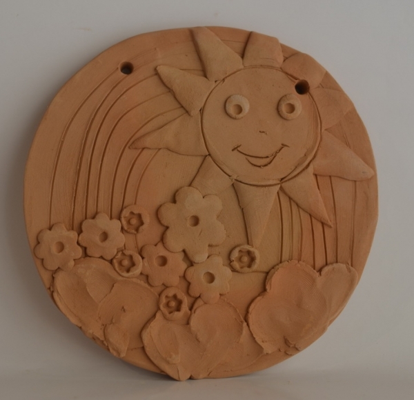 Decoratiune ceramica pentru perete Soare pe campie